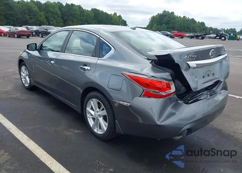 2015 Nissan Altima 2.5 Sv z USA, uszkodzony, nr VIN 1N4AL3AP4FC248905